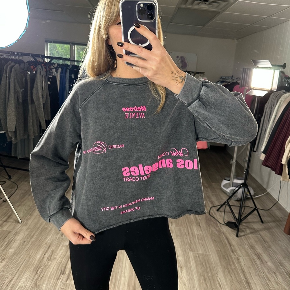 Los Angeles Graphic Sweatshirt in Charcoal